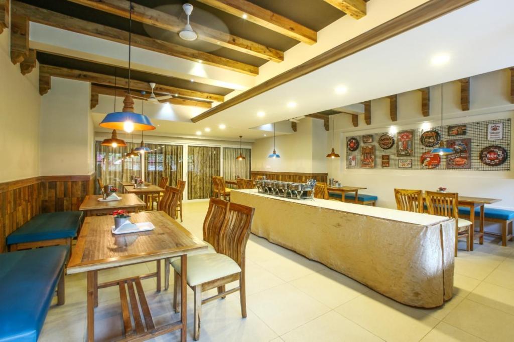 Lake View Resort Лонавла Екстер'єр фото