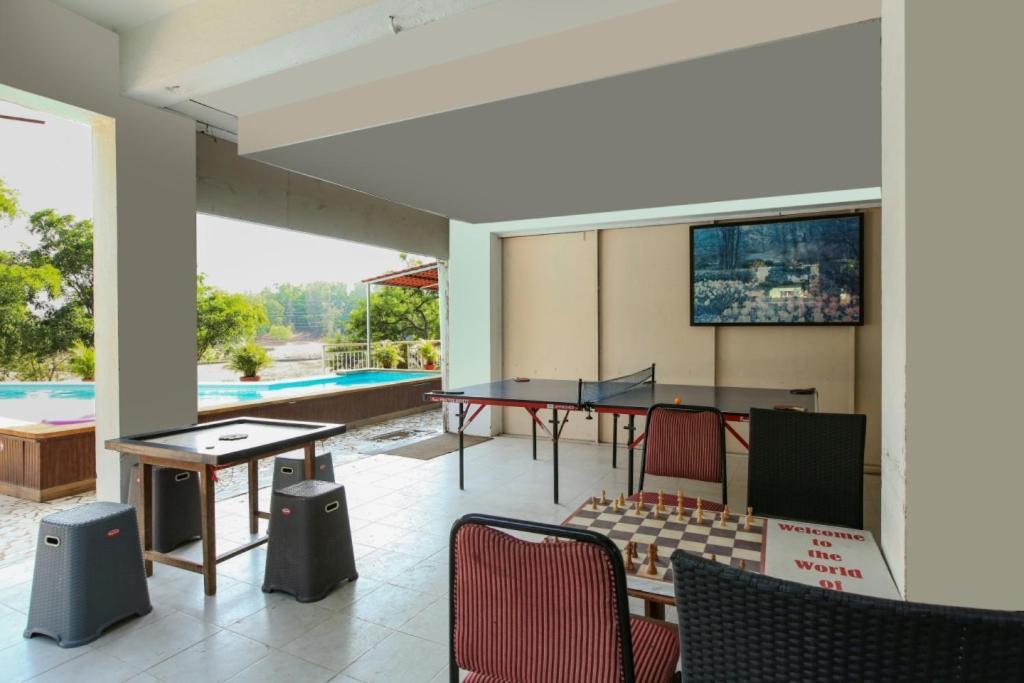 Lake View Resort Лонавла Екстер'єр фото