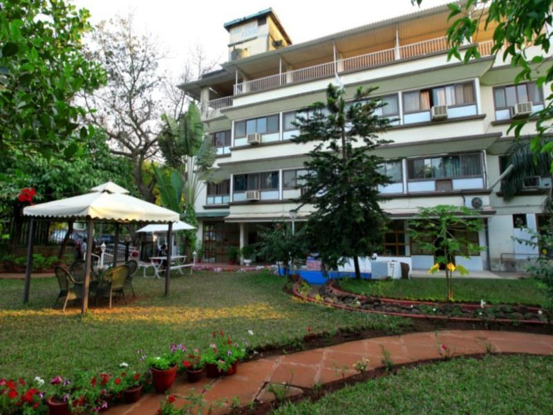Lake View Resort Лонавла Екстер'єр фото